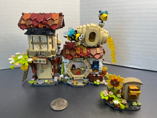 Queen Beez Building Set